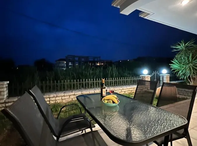 Harry\'S Apartmet Lefkada